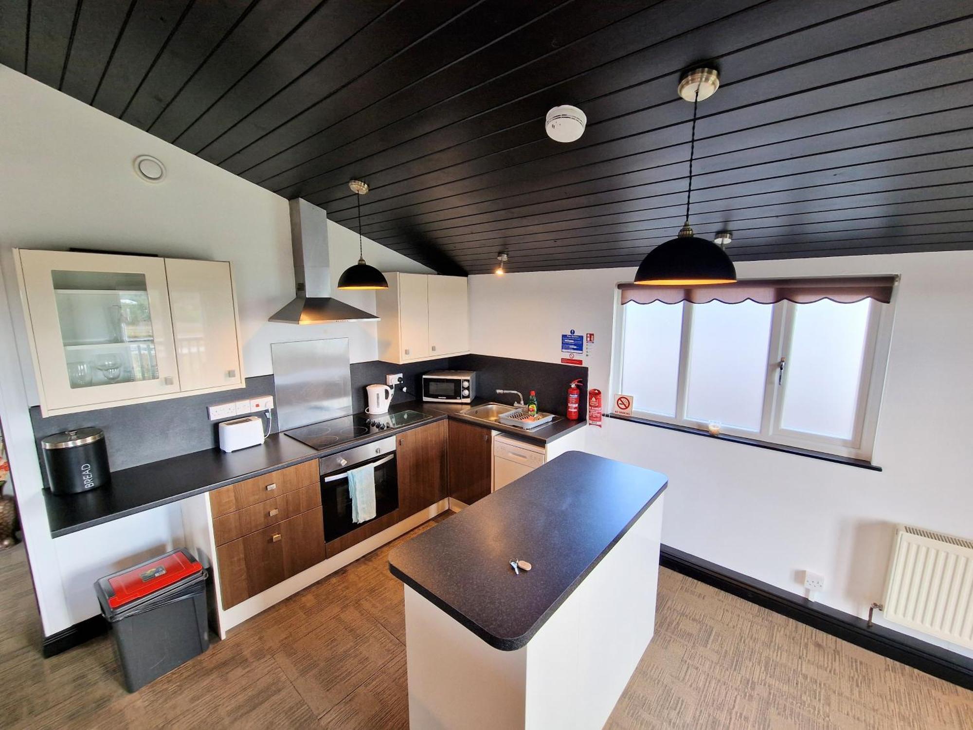 Willa Ochil 9 With Private Hot Tub - Fife - Loch Leven - Lomond Hills - Pet Friendly Kelty Zewnętrze zdjęcie