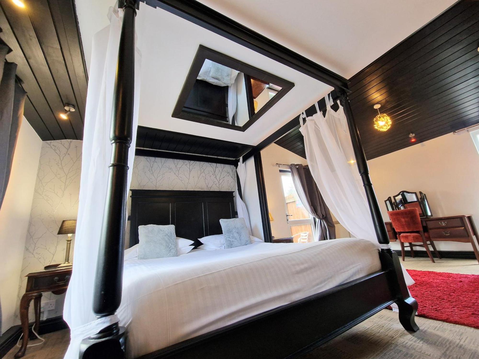Willa Ochil 9 With Private Hot Tub - Fife - Loch Leven - Lomond Hills - Pet Friendly Kelty Zewnętrze zdjęcie